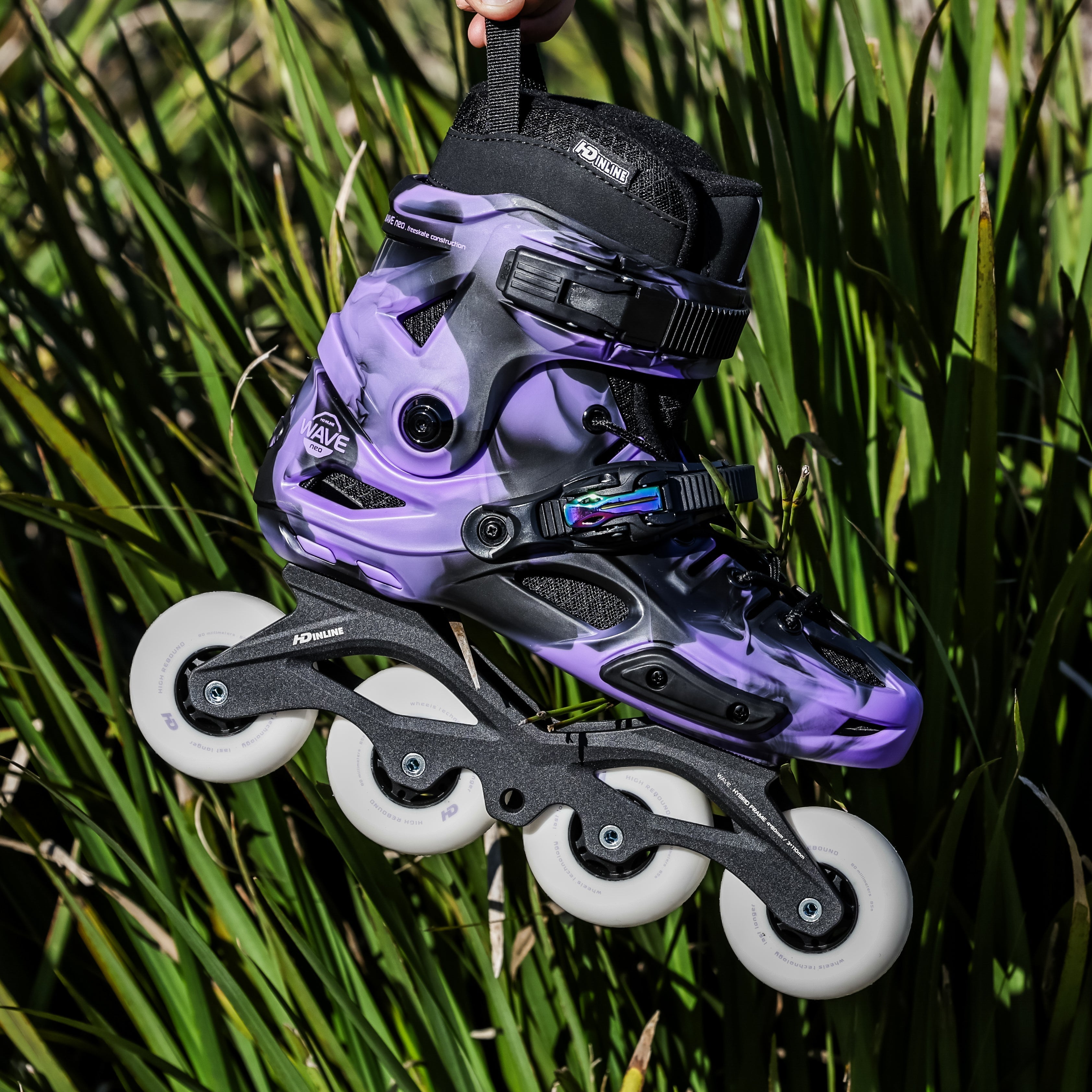 Patins Wave Neo Black Venom: Versatilidade e Performance com Visual Estiloso